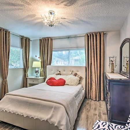 Shady And Eclectic Fort Lauderdale Dwelling With Yard! 외부 사진