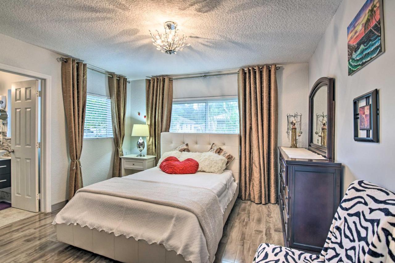 Shady And Eclectic Fort Lauderdale Dwelling With Yard! 외부 사진